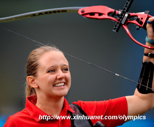 Lindsey Carmichael of the United States competes in women&apos;s individual recurve standing bronze medal match of the Beijing 2008 Paralympic Games archery event in Beijing, China, Sept. 13, 2008. Carmichael defeated Malgorzata Olejnik of Poland in the match and won the bronze. [Xinhua]
