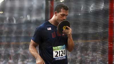 Jeremy Campbell wins Men's Discus Throw - F44 gold