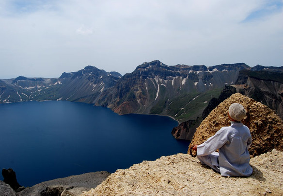 Tianchi (means heaven lake in English) is a crater lake on the border between China and North Korea. It is located partly in Ryanggang Province, North Korea, and partly in Jilin Province, northeastern China.