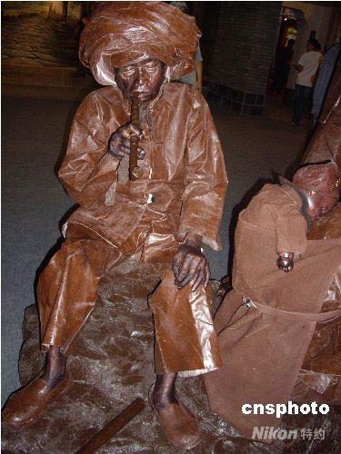 Sculptures exhibited during the seventh annual Zhangjiajie Tourism Goods Expo in Zhangjiajie, Hunan Province on Thursday, September 18, 2008. 