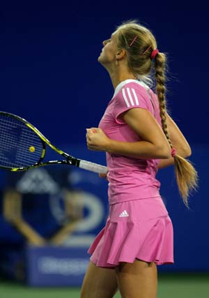 Russia's Anna Chakvetadze celebrates a score during the women's singles first round match against Iveta Benesova of Czech Republic at the 2008 China Open in Beijing, capital of China, Sept. 23, 2008. Chakvetadze won 2-0. 
