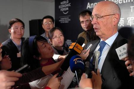 Klaus Schwab, founder and executive chairman of the World Economic Forum, said in Tianjin on Friday that China is still a fast growing economy, and may lead the world economy in the future.