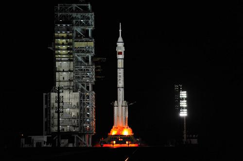 China launched its third manned spacecraft on Thursday with three astronauts on board to attempt the country's first-ever space walk. The spaceship Shenzhou-7 blasted off on a Long March II-F carrier rocket from the Jiuquan Satellite Launch Center in the northwestern Gansu Province at 9:10 p.m. after a breathtaking countdown to another milestone on China's space journey. [Xinhua]