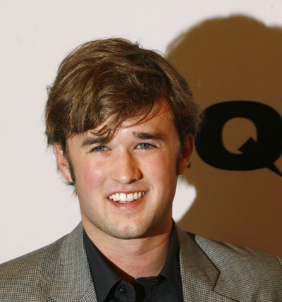 Actor Haley Joel Osment arrives to attend opening night of the play 'Equus' at the Broadhurst Theater in New York September 25, 2008.