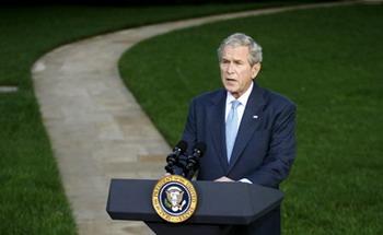 U.S. President George W. Bush makes a statement about the economic bailout package from the White House in Washington Sept. 29, 2008.(Xinhua/Reuters Photo)