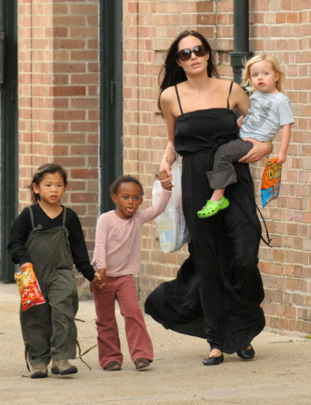 Angelina Jolie takes three of her children, Shilo (b. May 27, 2006), Zahara (b. January 8, 2005), and Pax (b.November 29. 2003) for a walk in the French Quarter and stopped at Verdi Mart for some snacks.