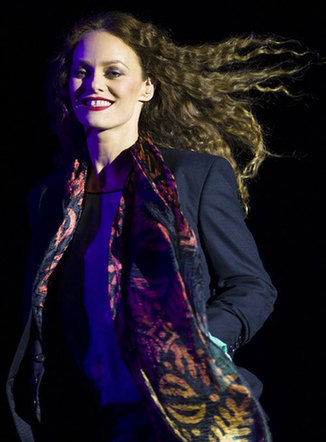 French singer Vanessa Paradis performs at the 33rd Paleo festival in Nyon early July 27, 2008. French singer Vanessa Paradis performs at the 33rd Paleo festival in Nyon early July 27, 2008.