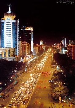 Night view of the Chang'an Avenue in Beijing