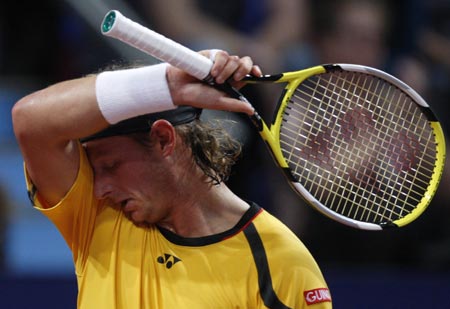 Argentina's David Nalbandian reacts during his final match against Switzerland's Roger Federer at the Swiss Indoors ATP tennis tournament in Basel October 26, 2008.