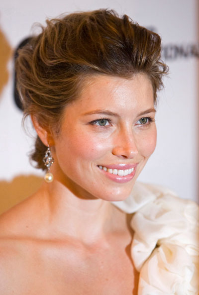 Actress Jessica Biel arrives at the 'Easy Virtue' film gala during the 33rd Toronto International Film Festival, September 8, 2008.