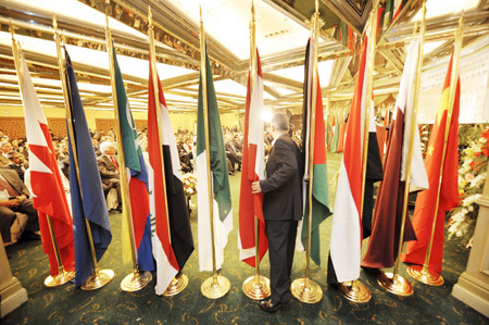 Representatives attend the opening ceremony of the second China-Arab Friendship Conference in Damascus, Syria, Oct. 28, 2008. (Xinhua Photo)
