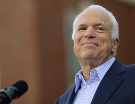 U.S. Republican presidential nominee Senator John McCain (R-AZ) speaks at a campaign rally in Newport News, Virginia Nov. 1, 2008. [Xinhua/Reuters]