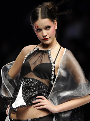 A Model presents creation of Ordifen during the Ordifen Cup 2008 Lingerie Innovative Design Contest at China Fashion Week in Beijing, Nov. 5, 2008.