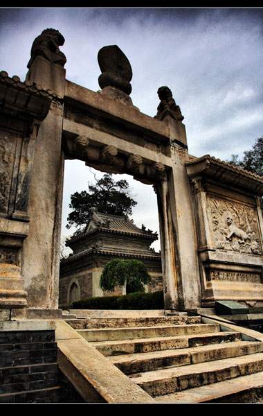 The Tomb of Eunuch Tian Yi is on the west of Beijing, 20km from the downtown. As the largest eunuch tomb complex, the main tomb was built to salute the life of eunuch Tian, who served three generations of Ming emperors. 