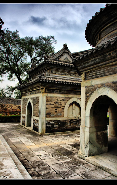 The Tomb of Eunuch Tian Yi is on the west of Beijing, 20km from the downtown. As the largest eunuch tomb complex, the main tomb was built to salute the life of eunuch Tian, who served three generations of Ming emperors. 