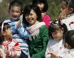 The Olympic song 'Beijing Welcomes You' took double honors as the Best Single of 2008 and the Best Music Video.