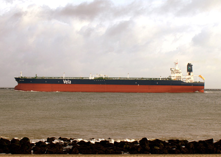 Saudi-owned crude oil supertanker Sirius Star is seen in this undated handout released to Reuters November 17, 2008. The supertanker, hijacked by pirates with a $100 million oil cargo in the largest ever such seizure, has reached the coast of north Somalia, a regional maritime group said on Tuesday.