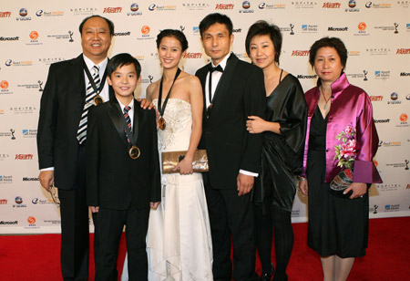 Chinese film workers nominated by the 36th International Emmy Awards Mu Tiejun, producer of "Wait for the Birth of the Husband", Wang Chengyang, leading actor of "The I-go King and His Son", Yuan Zhibo, leading actress of "Wait for the Birth of the Husband", Zheng Hua, director of "Wait for the Birth of the Husband", Zhenghua
