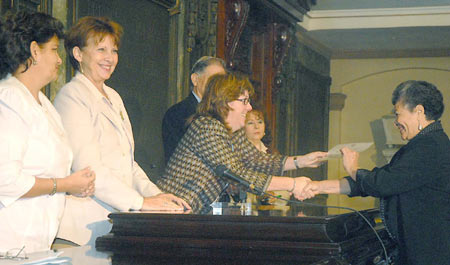 Representatives attend a conference to mark the International day for the Elimination of Violence Against Women in Havana, capital of Cuba, on Nov. 25, 2008. Susan McDade, U.N envoy in cuba, addressed the conference and issued diplomas to Cuban women who finished lessons against the violence towards women on Tuesday. 