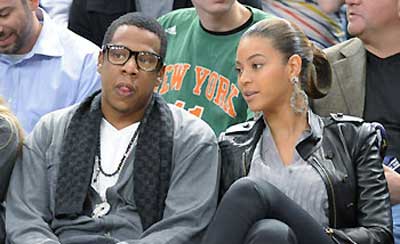 Beyonce watches NBA basketball game in NY
