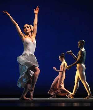 Dancers from Martha Graham Dance Company perform during the rehearsal in National Centre of Performing Arts in Beijing, China, Nov. 27, 2008. 