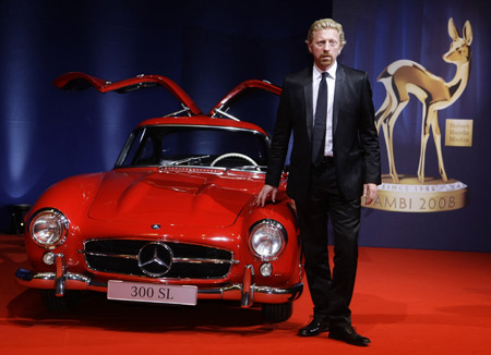 German tennis legend Boris Becker arrives for the 60th Bambi media awards ceremony in the southwestern German town of Offenburg Nov. 27, 2008. [Xinhua/Reuters]