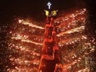 Floating Christmas tree unveiled in Rio de Janeiro