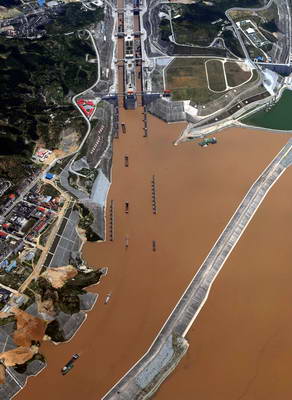 The fifth session of the seventh National People's Congress approved 'the Resolution to Construct the Three Gorges Dam Project' on April 3, 1992. The whole Three Gorges Dam project was completed on May 20, 2006, making it the largest in China's history.