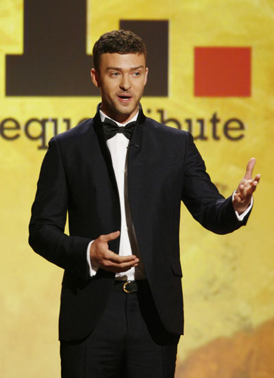 Singer and actor Justin Timberlake speaks about working with actor Samuel L. Jackson at the American Cinematheque tribute honoring Jackson in Beverly Hills, California December 1, 2008.