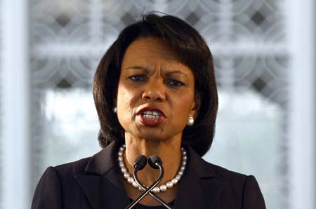 U.S. Secretary of State Condoleezza Rice speaks during a news conference in New Delhi December 3, 2008. Rice urged Pakistan on Wednesday to cooperate 