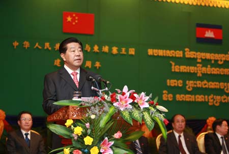Jia Qinglin, chairman of the National Committee of the Chinese People's Political Consultative Conference (CPPCC), speaks at a celebration marking the 50th anniversary of bilateral diplomatic ties between China and Cambodia in Phnom Penh, Cambodia, Dec. 4, 2008. (Xinhua/Ju Peng) 