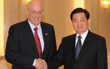 Chinese President Hu Jintao (R) meets with United States Treasury Secretary Henry Paulson at the Great Hall of the People in Beijing, capital of China, Dec. 5, 2008. [Xinhua]