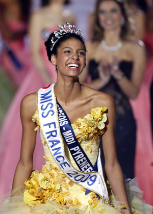 Miss France 2009 Chloe Mortaud from the Albigeois Midi Pyrenees region reacts after winning the title in Le Puy du Fou, western France, Dec. 6, 2008.