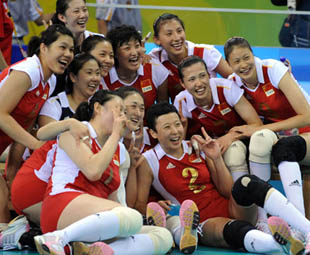 Defending Olympic champions China will take their title defense to the semifinals of the Women's Volleyball tournament after defeating Russia 25-22, 27-25, 25-19 in the quarterfinal match on Tuesday, August 19. Reaching the gold medal match will not be easy: their opponent in the semis will be Brazil, who has yet to drop a set in six matches in Beijing. [Xinhua]