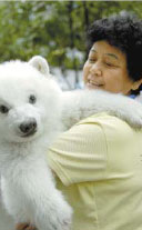 Taotao and one of its keepers.