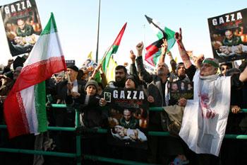 Iranian people hold a demonstration in Tehran, capital of Iran, on Jan. 2, 2009, to protest against Israel's continued air strikes on the Gaza Strip. [Xinhua]