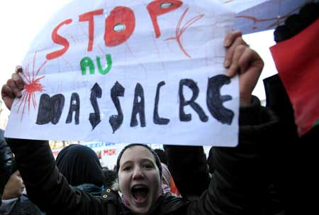 A lady demonstrates against the Israeli bombardment of the Gaza Strip on January 3, 2009, in Paris. 