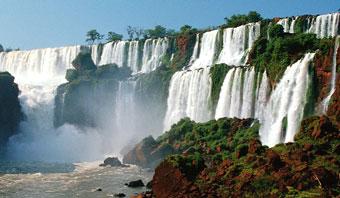 The Iguaza waterfalls in northern Argentina are higher than Niagara Falls and four times as wide. 