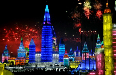 Fireworks go off in the sky at the Ice and Snow World Park in Harbin, capital city of northeast China's Heilongjiang Province January 5, 2009. The 25th Harbin International Ice and Snow Festival started on Monday at the park, attracting tens of thousands of tourists. [Xinhua]