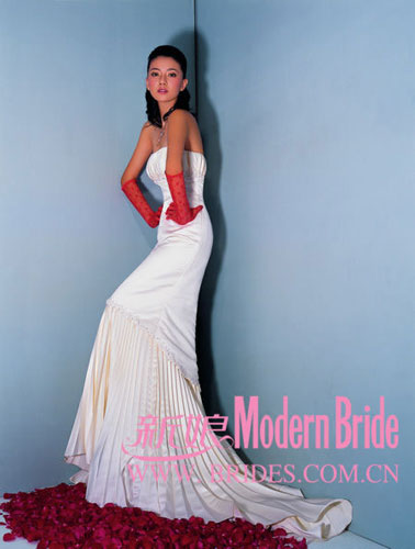 Chinese actress Gao Yuanyuan poses for the magazine 'Modern Bride'. 