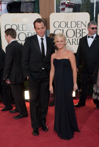 Actors Will Arnett (left) and Amy Poehler attend the 66th Annual Golden Globes Awards at the Beverly Hilton in Beverly Hills, CA Sunday, January 11, 2009.[China.org.cn/goldenglobes.org]