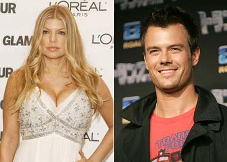 The Dutchess is a bride. Her manager says Fergie and Josh Duhamel have been married. 