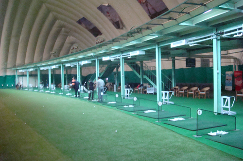 Golf Driving Range in Xinghu Yuan [photo:cribeyondbeijing.com] 