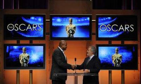 Actor Forest Whitaker (L) and Academy of Motion Picture Arts and Sciences President Sid Ganis announce the nominees during the 81st annual Academy Awards nominee announcements in Beverly Hills January 22, 2009. 