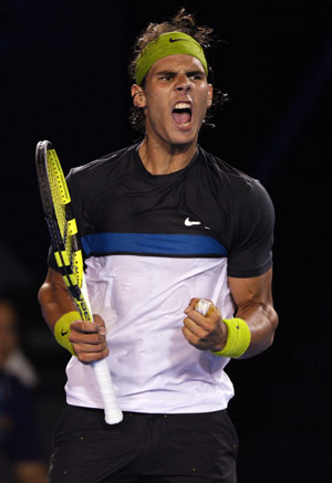  Spain's Rafael Nadal reacts after scoring against his compatriot Fernando Verdasco during the semifinal of men's singles at Australian Open tennis tournament in Melbourne, Jan. 30, 2009.