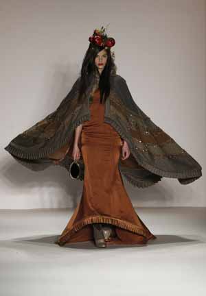 A model presents a creation by Scherer Gonzalez at the Berlin Fashion Week 2009 in Berlin, January 31, 2009. 