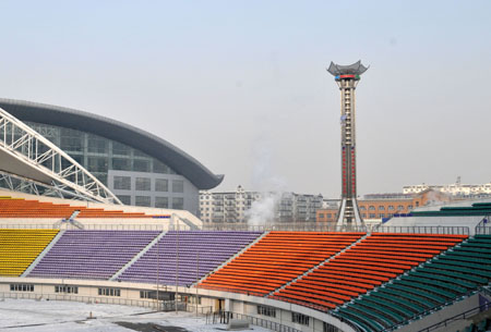 Photo taken on Feb. 3, 2009 shows the cauldron tower of the 24th World Winter Universiade at the International Convention, Exhibition and Sports Center in Harbin, capital of northeast China's Heilongjiang Province. The 24th World Winter Universiade will start on Feb. 18 in Harbin. (Xinhua/Li Yong)