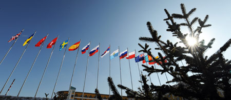  Photo taken on Feb.17, 2009 shows the athletes village under the sun in Yabuli Ski Resort. Snow sports of the 24th World Winter Universiade will take place at Yabuli Ski Resort and Maoershan Ski Resort outside Harbin, capital of northeast China’s Heilongjiang Province. The 24th World Winter Universiade will start on Feb. 18 in Harbin. [Gesang Dawa/Xinhua]