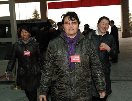 Deputies to the Second Session of the 11th National People's Congress (NPC) from southwest China's Tibet Autonomous Region arrive in Beijing, China, March 2, 2009. The Second Session of the 11th NPC is scheduled to open on March 5.