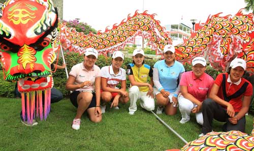 Koreas' Dragon Ladies: (from left to right) Ji Young Oh; Na Yeon Choi; Inbee Park; Jiyai Shin; Song Hee Kim; In Kyung Kim. [Scott Halleran/Getty Images]